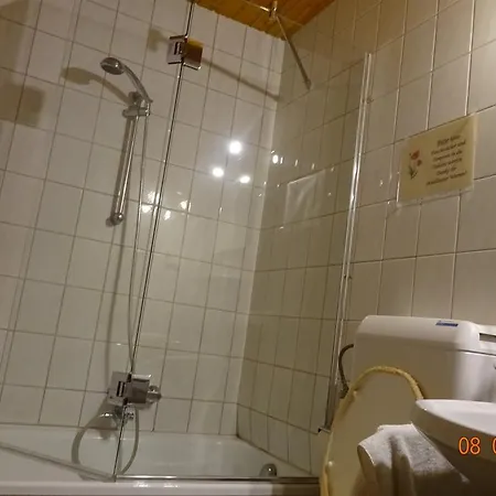 Gastehaus Jesse Homestay *