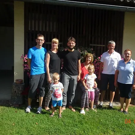 Homestay Gastehaus Jesse *